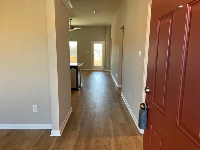 3066 Dade Loop Temple, TX 76504 photo 3