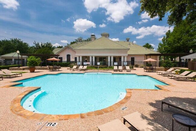 3950 Spring Valley Rd Farmers Branch, TX 75244 photo 2