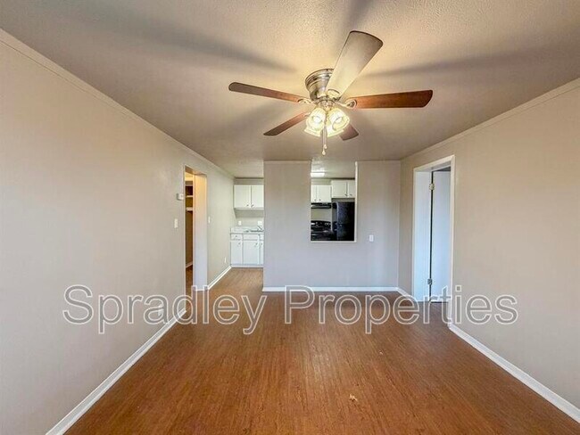608 John Paul Jones Dr Temple, TX 76504 photo 2