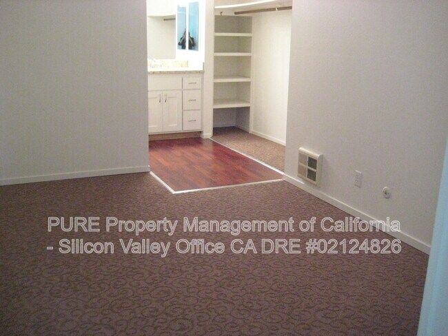 255 S Rengstorff Ave Mountain View, CA 94040 photo 4