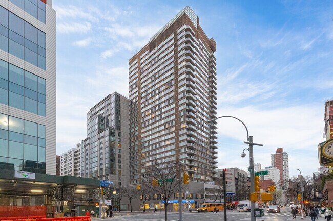404 East 79th Street photo 4