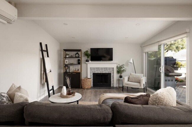 3979 Mt Abraham Ave San Diego, CA 92111 photo 3