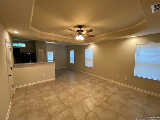 6958 Lakeview Dr. San Antonio, TX 78244 photo 2