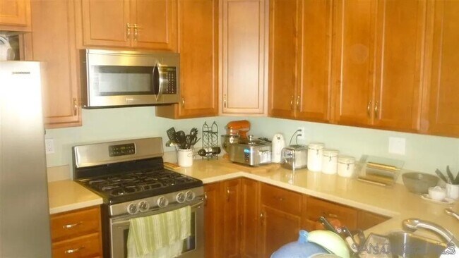 8434 Summerdale Rd San Diego, CA 92126 photo 4