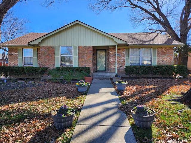 2608 Meandering Way, Plano, TX 75074 photo 3