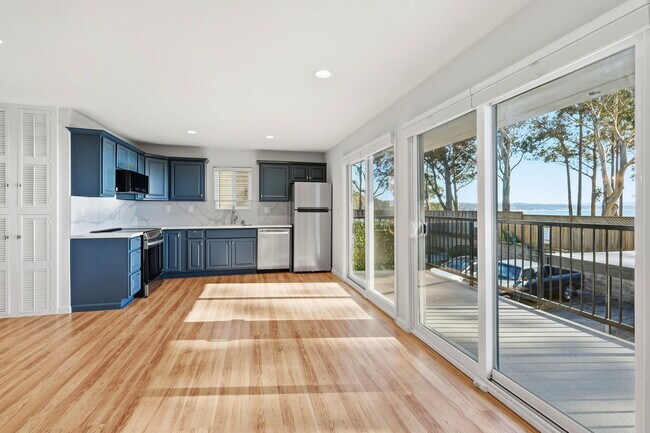 815 Balboa Ave Capitola, CA 95010 photo 5