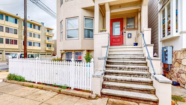 1358 Clement St San Francisco, CA 94118 photo 3