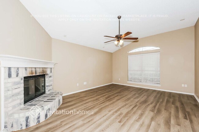 5813 Northfield Dr Fort Worth, TX 76179 photo 3