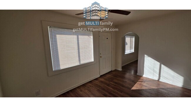 3926 E Earll Dr Phoenix, AZ 85018