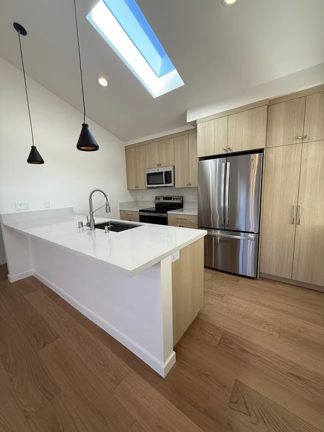 1212 Chanticleer Ave Santa Cruz, CA 95062 photo 5