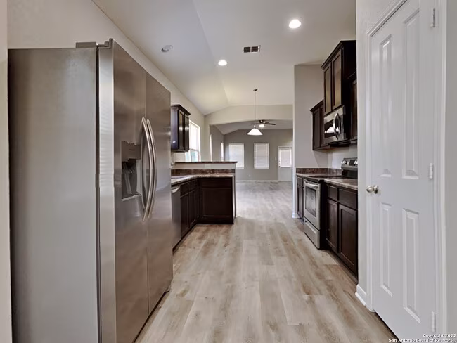 11222 Camp Creek Trail San Antonio, TX 78245 photo 3
