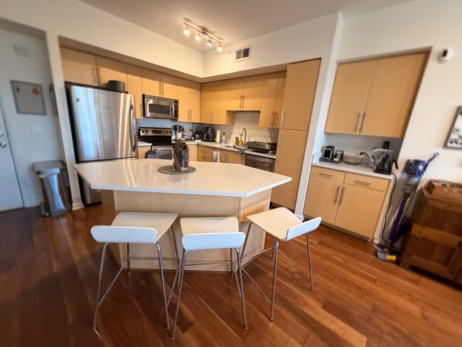 54 Rainey St Austin, TX 78701 photo 3