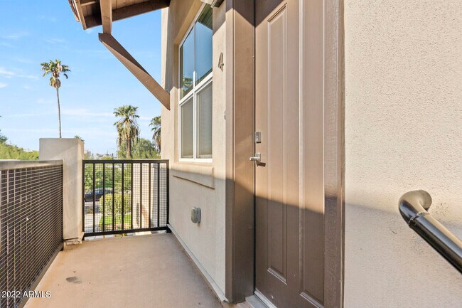 2245 N Dayton St Phoenix, AZ 85006 photo 4