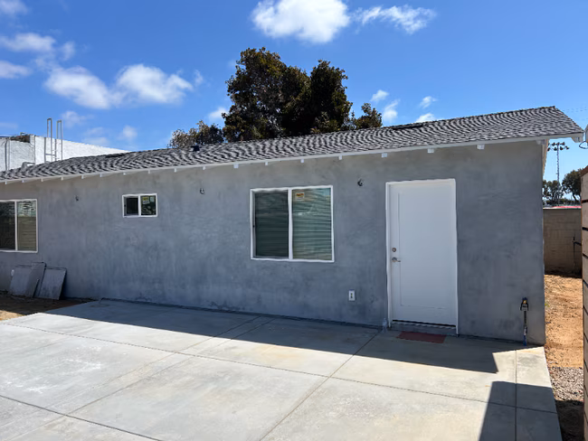 1062 18th St San Diego, CA 92154 photo 2