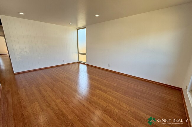 2504 Tipperary Ave South San Francisco, CA 94080 photo 3
