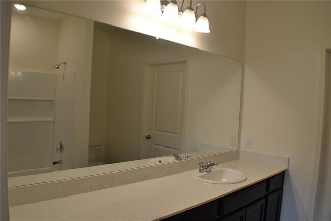 824 Cedar Elm Drive, Anna, TX 75409 photo 5