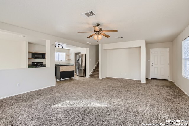 10034 Southern Sun San Antonio, TX 78245 photo 2