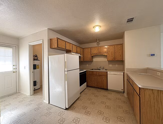 4302 Sylvia Dr Killeen, TX 76549 photo 5