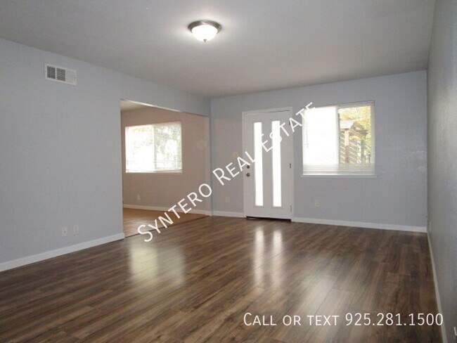 1593 3rd Avenue, Walnut Creek, CA 94597 photo 4