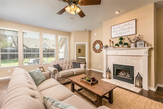 1700 Hidden Brook Trail, Flower Mound, TX 75028 photo 4