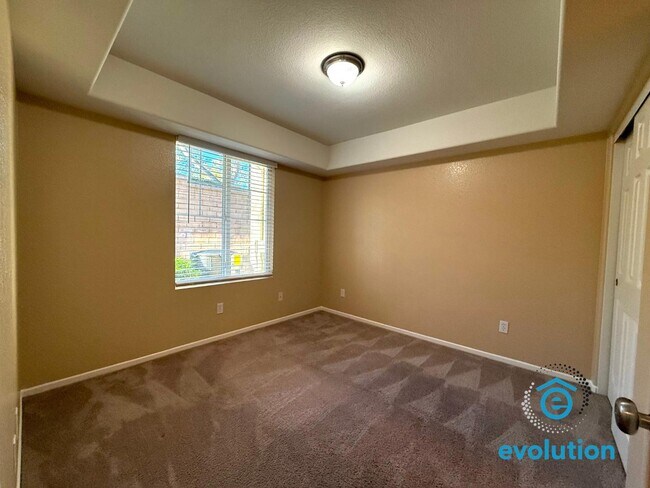 16938-108 Hutchins Landing, San Diego, CA 92127 photo 3