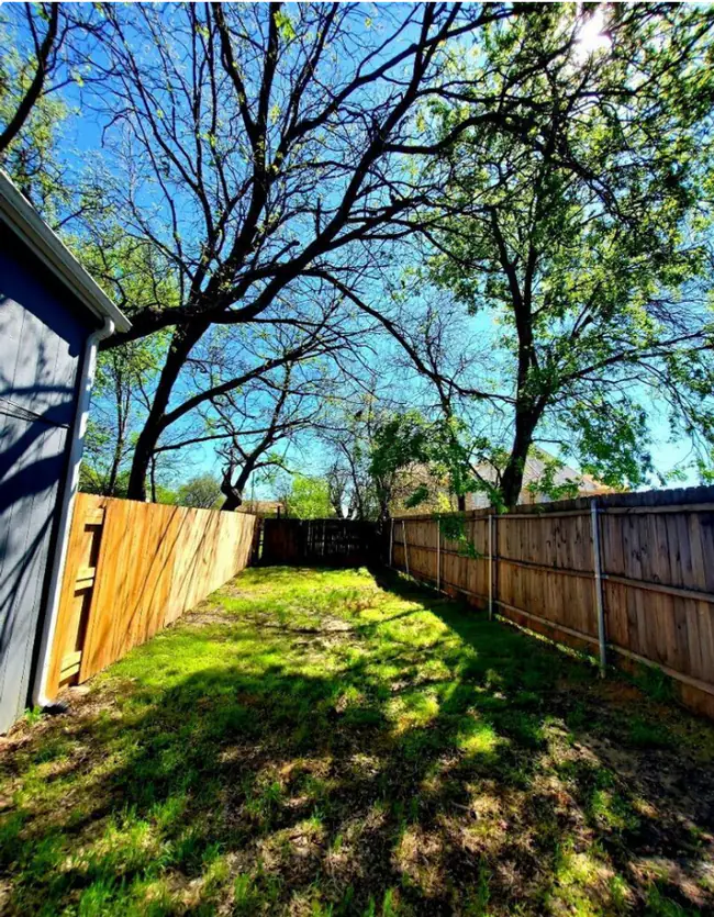 409 North Street, Grand Prairie, TX 75050 photo 4