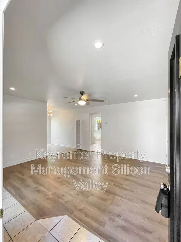 923 Ravenscourt Ave Campbell, CA 95008 photo 2