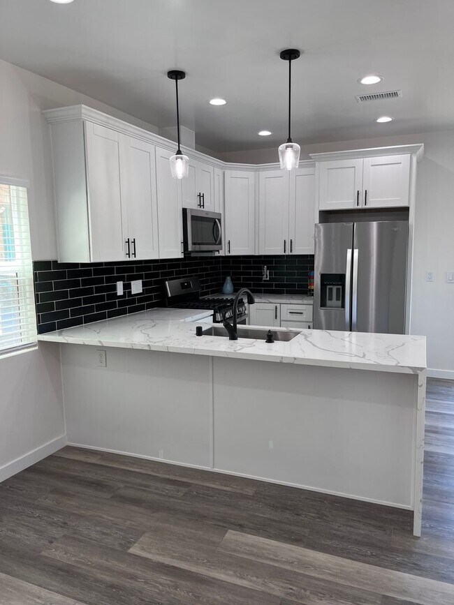 5215-5217 Catoctin Dr San Diego, CA 92115 photo 5