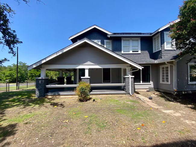 1439 E Highland Blvd San Antonio, TX 78210 photo 4