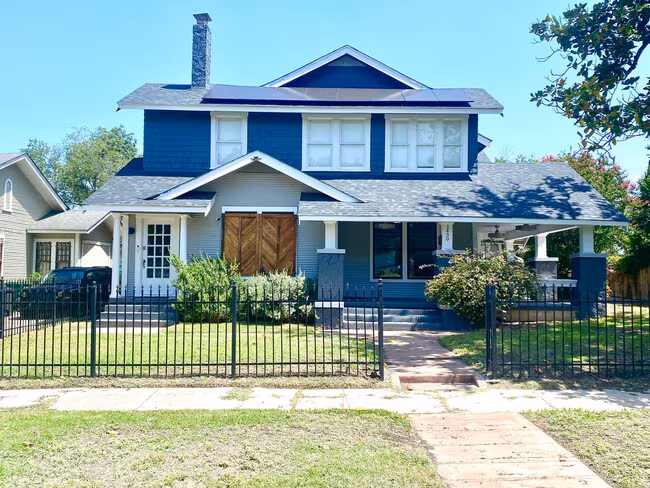 1439 E Highland Blvd San Antonio, TX 78210 photo 2