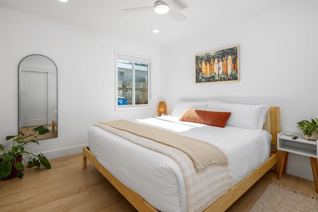 3725 Jefferson St Carlsbad, CA 92008 photo 4