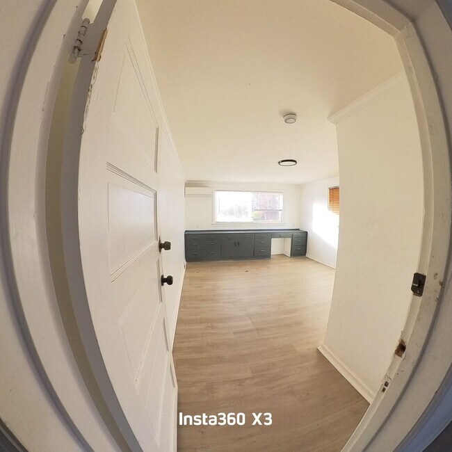 448 W Main St Auburn, WA 98001 photo 5