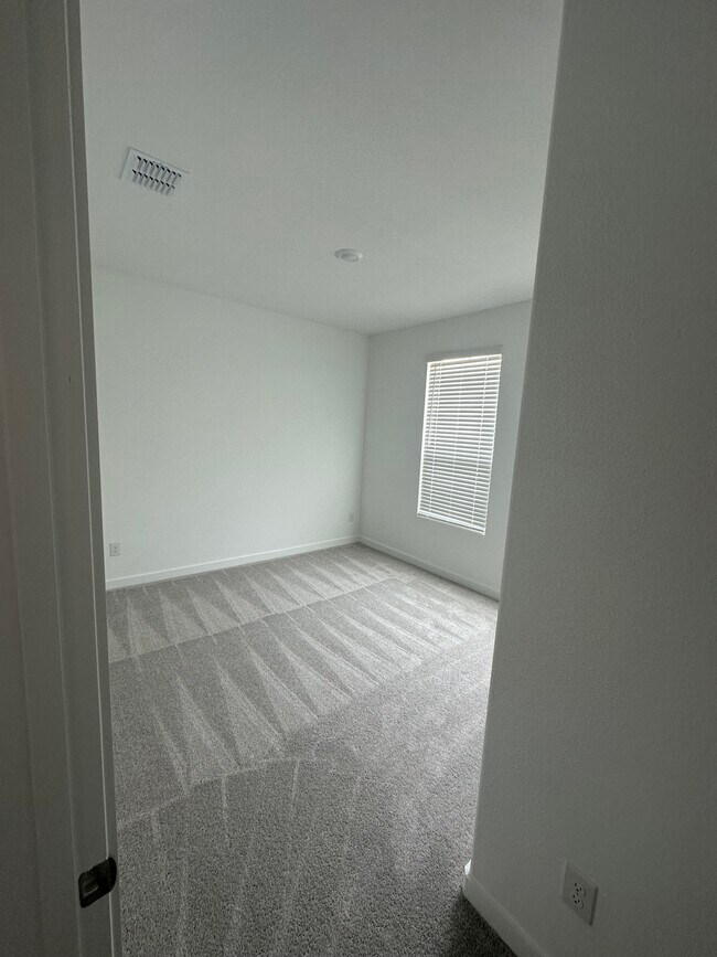 1916 Monchino Place, Aubrey, TX 76227 photo 5