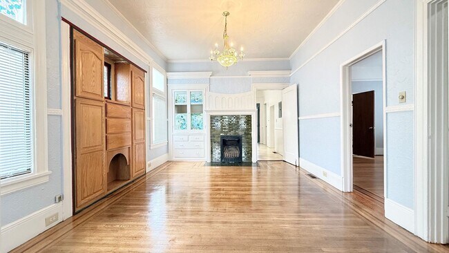 3034 Capp St Oakland, CA 94602 photo 3