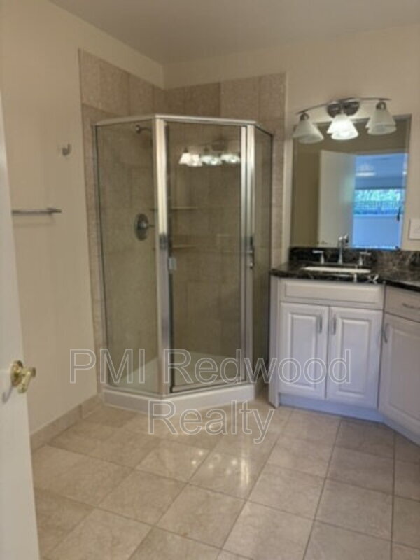 855 Fifteenth Ave Menlo Park, CA 94025 photo 4