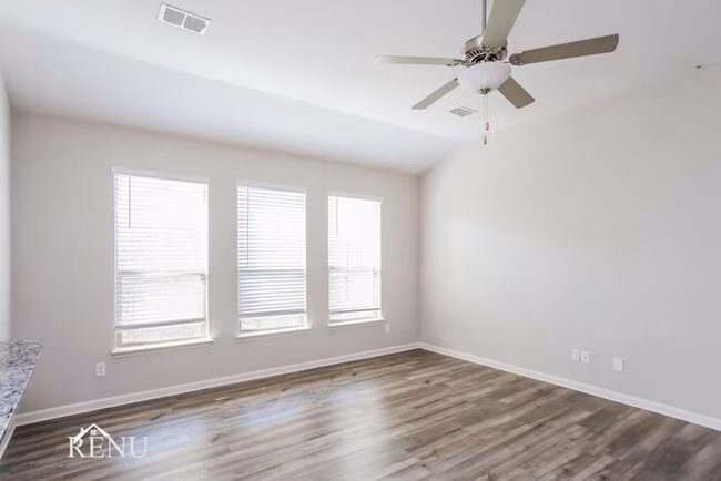 1923 Hialeah Drive, Seagoville, TX 75159 photo 4