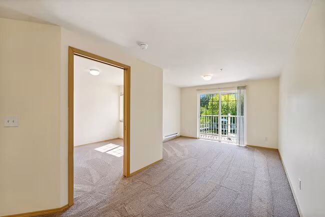 Woodlands At Forbes Lake Senior Affordable Apartments photo 4
