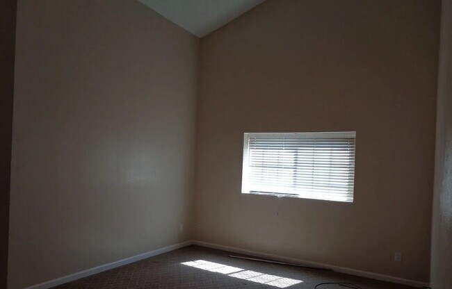1266 Hartford Cir Fairfield, CA 94534 photo 5