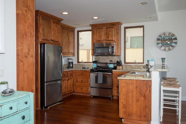 5556 Calumet Ave San Diego, CA 92037 photo 4