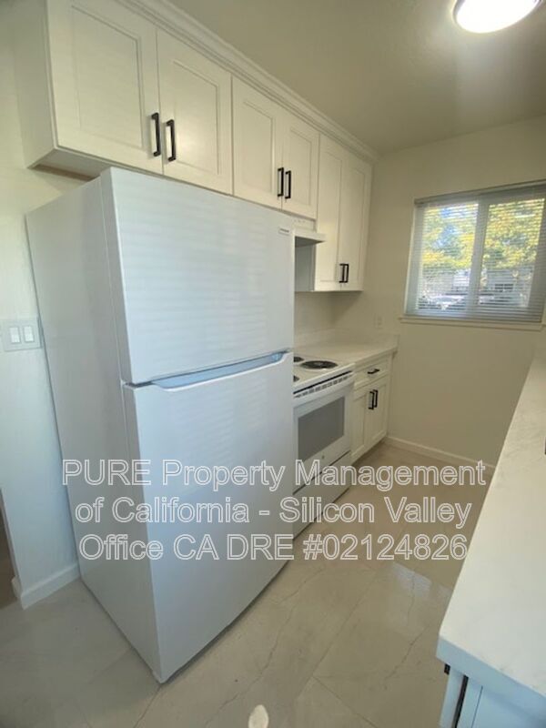 1590 Blossom Hill Rd San Jose, CA 95118 photo 4