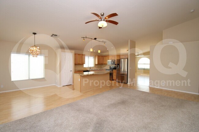 4486 E Meadow Land Dr Queen Creek, AZ 85140 photo 4