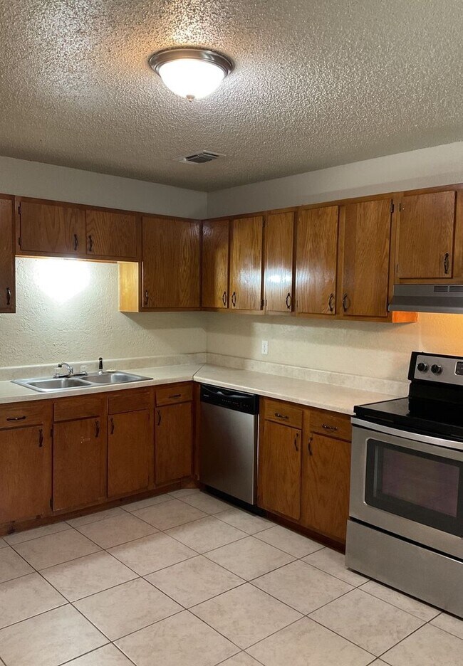 1619 Indian Trail Harker Heights, TX 76548 photo 2