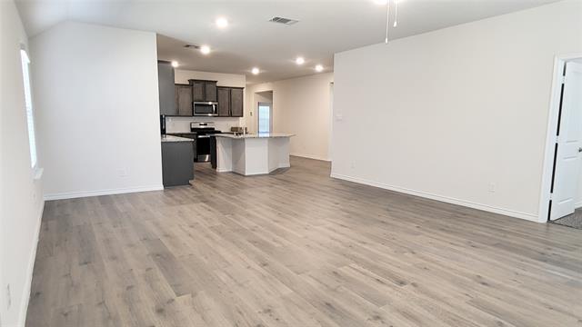 1614 Silver Landing Trail Princeton, TX 75407 photo 4