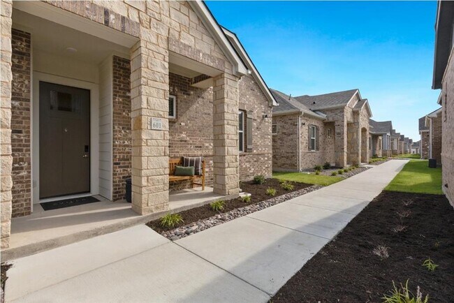 360 W Frontier Pkwy Celina, TX 75009 photo 5