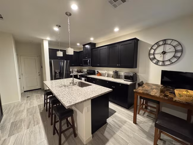 4137 Rio Azul Way Oceanside, CA 92057 photo 2