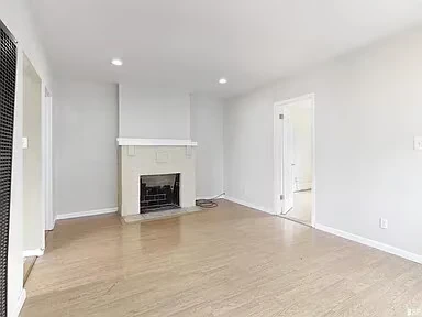 568 Alhambra St Crockett, CA 94525 photo 2