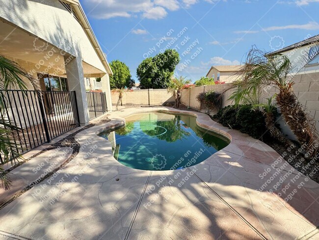 13551 W San Juan Ave photo 3