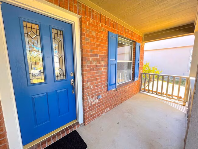 102 Wren Cove Hutto, TX 78634 photo 5