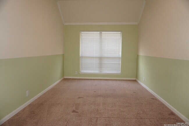 6114 Oakwood Trail San Antonio, TX 78249 photo 3