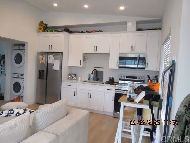 324 S Pardee St San Diego, CA 92113 photo 3